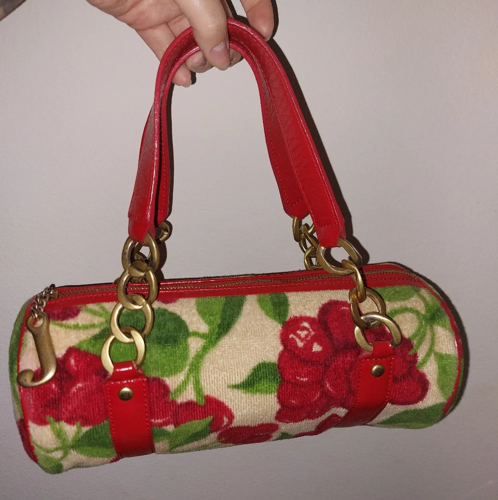 🍒send offers🍒 Juicy Couture Cherry Barrel Bag - Picture 4 of 11